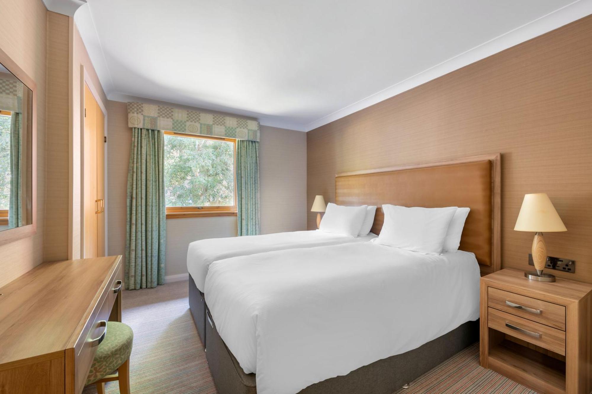 The Lodges At Craigendarroch Country Club Ballater Exteriör bild