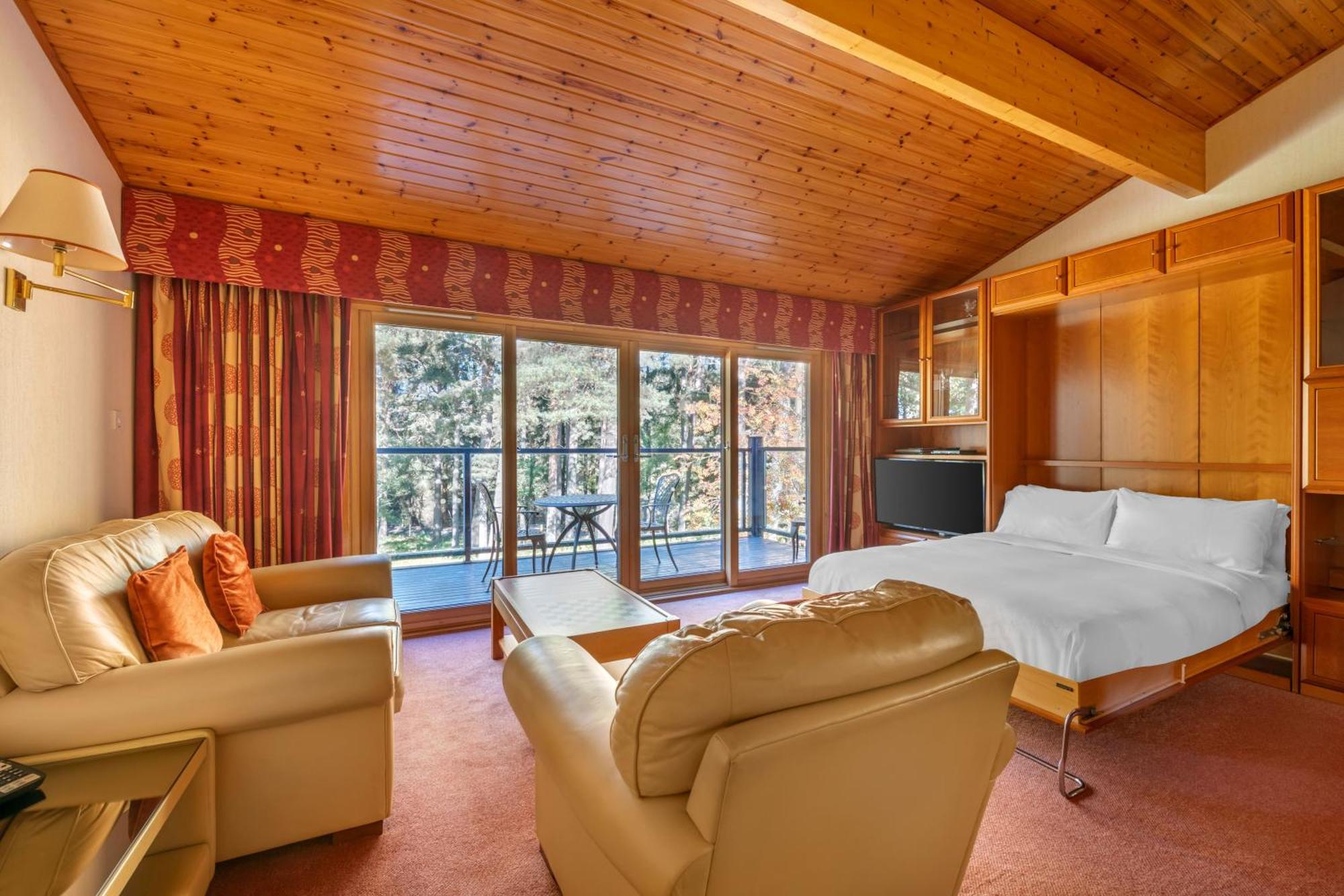 The Lodges At Craigendarroch Country Club Ballater Exteriör bild